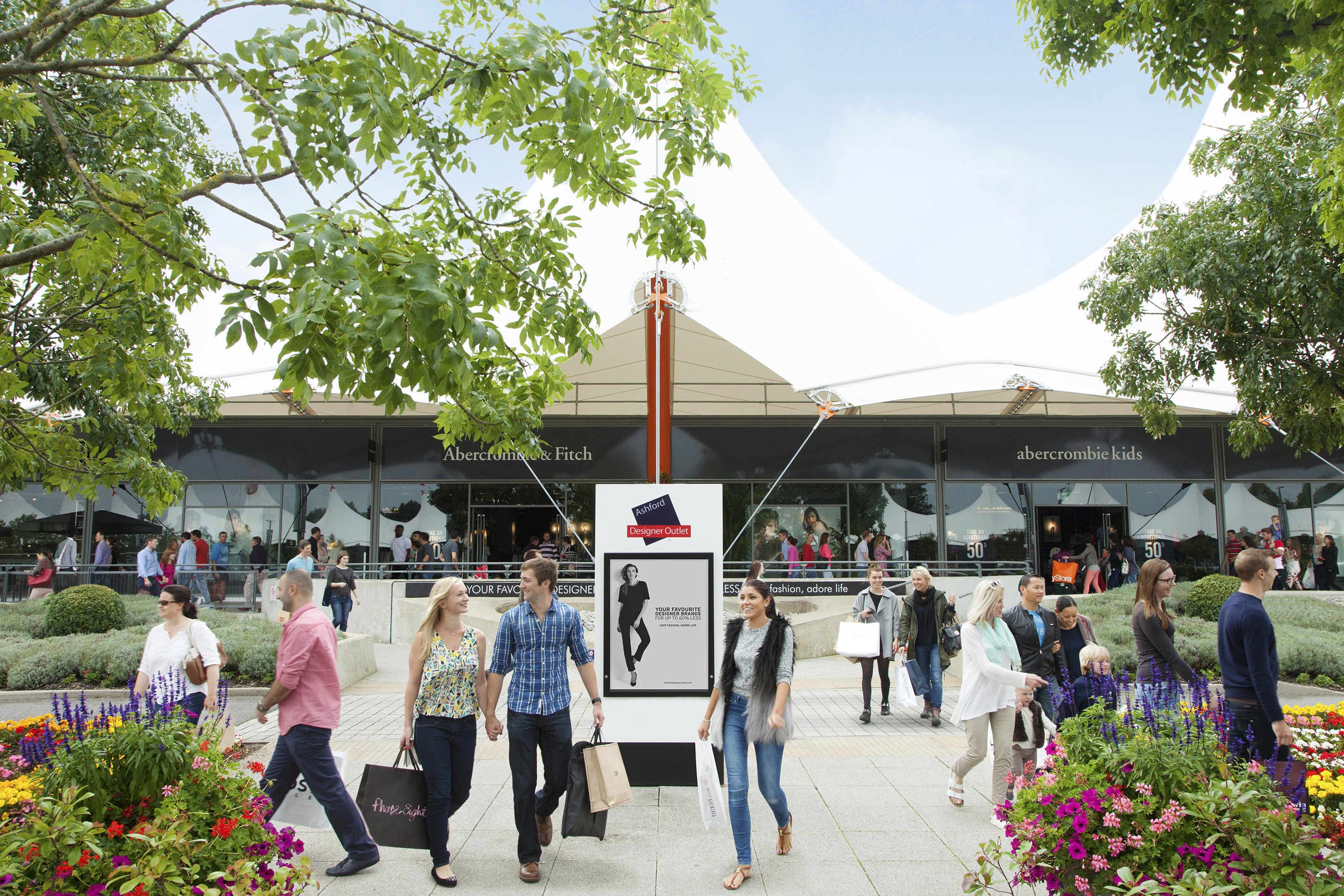 Tommy hilfiger deals ashford designer outlet